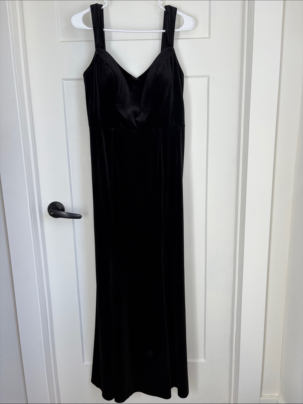 azazie black velvet dress | Dresses | Azazie With Satin Label Formal wear Size:EU 48 searchable:Capri Pants 90s Crochet Lace Collared our chic velvet bridesmaid